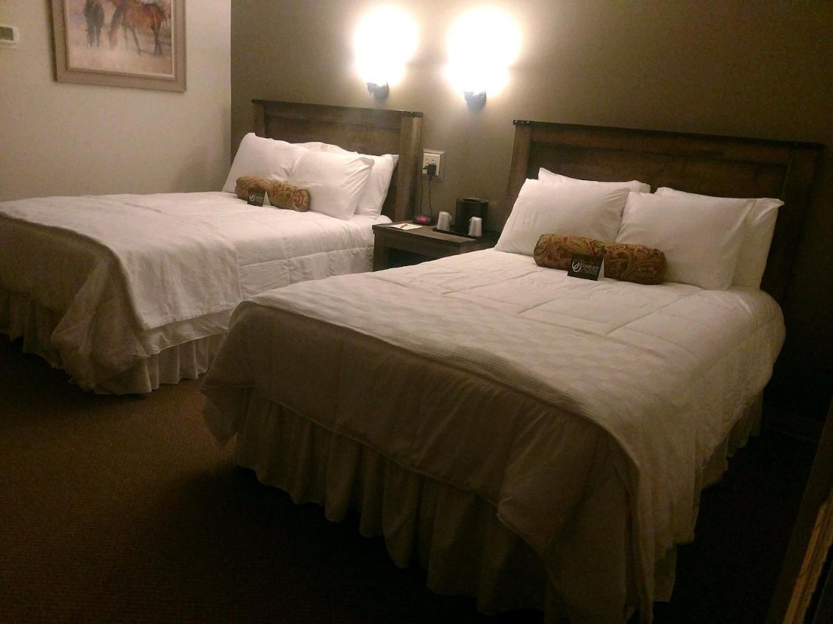 The Stables Inn & Suites Salem Εξωτερικό φωτογραφία